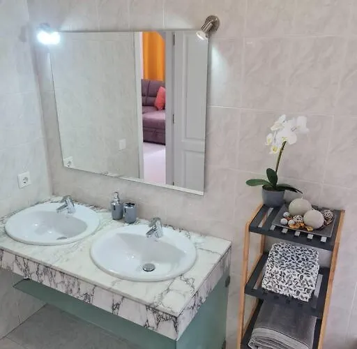 Дом отдыха Toledo Тиас